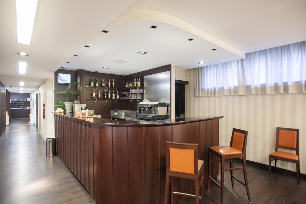Hotel 2C Legnano Exterior photo