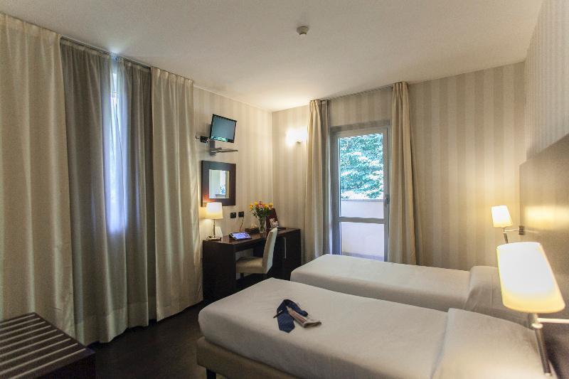 Hotel 2C Legnano Exterior photo
